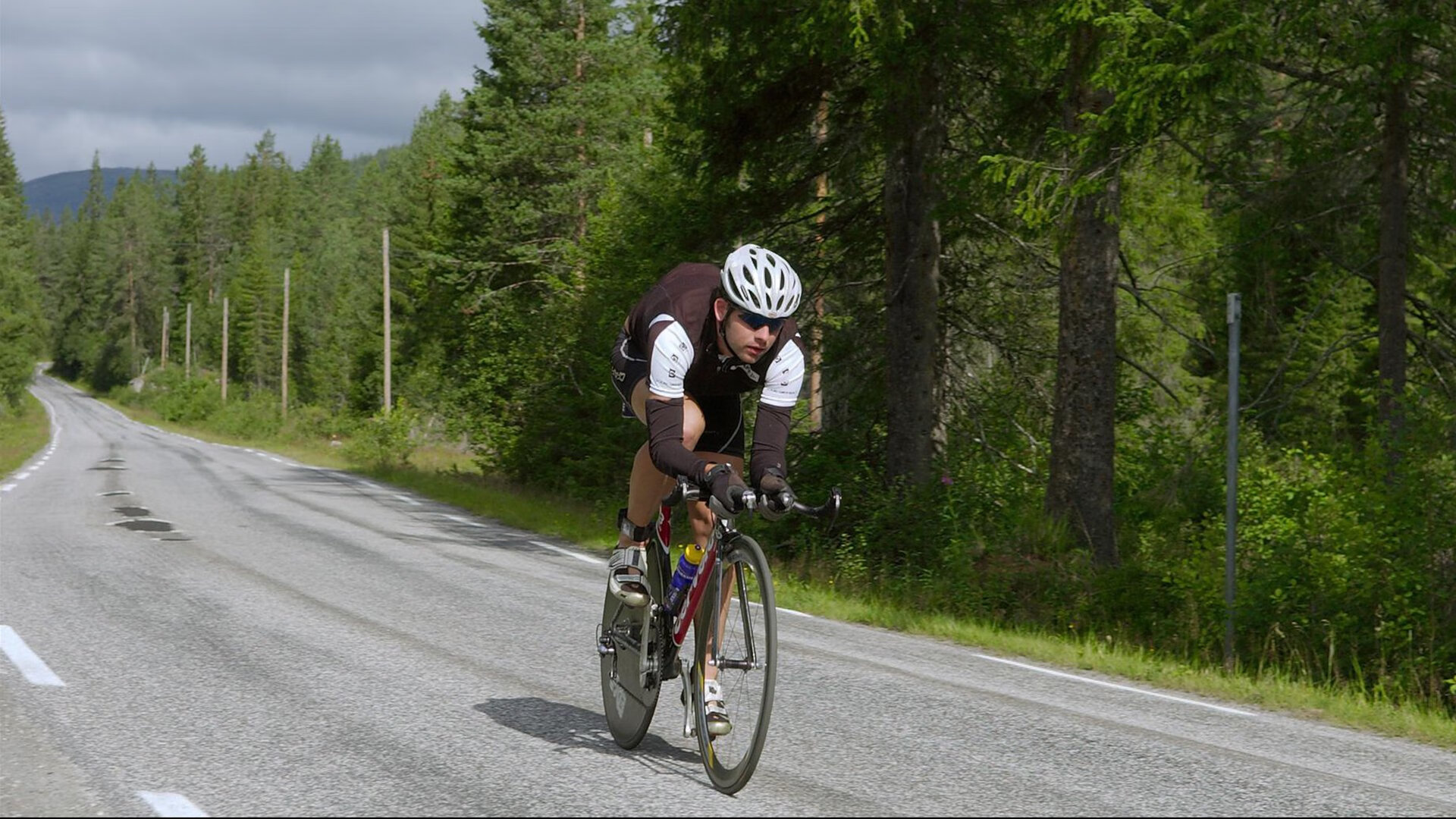 摩洛哥队在巴黎奥运会男足比赛中以2-1输给乌克兰，摩洛哥u20足球